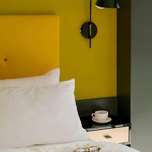 Camera con letto queen size